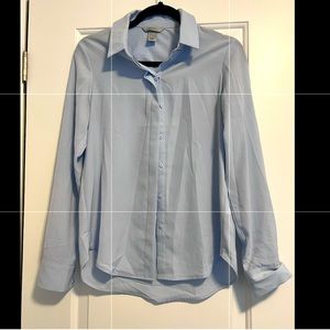 Long sleeve light blue button up blouse